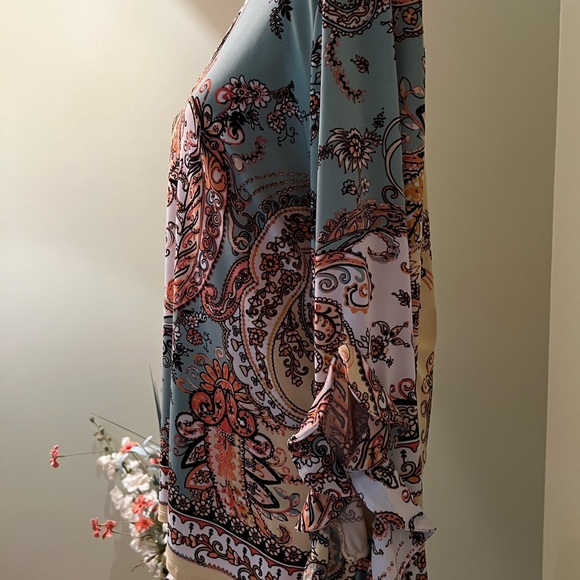 EUC Melissa Paige Paisley Print Tunic, Size L - Picture 3 of 5